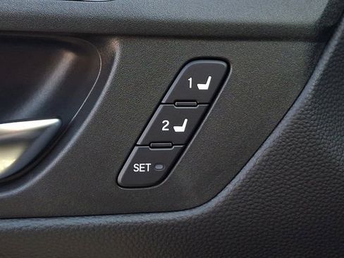 Certified 2025 Honda CR-V Sport-L image 28