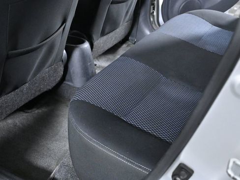 Used 2015 Nissan Versa Note SV image 24