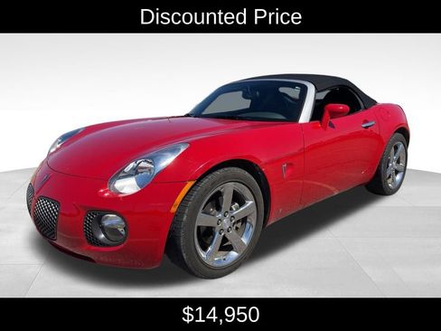 Used 2009 Pontiac Solstice GXP w/ Premium Package RWD image 3