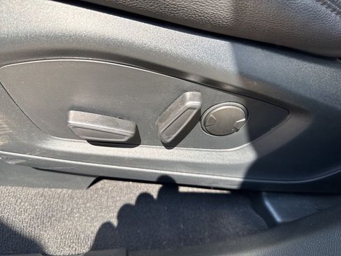 Used 2023 Ford Explorer ST-Line image 28