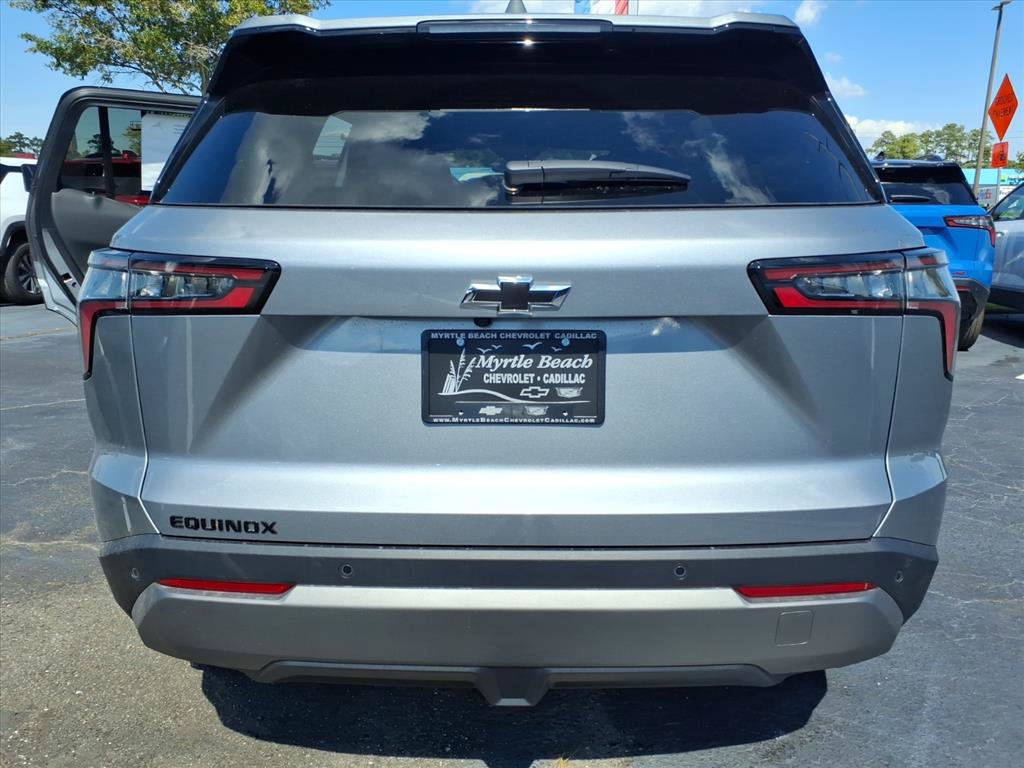 New 2027 Chevrolet Equinox LT w/ Midnight Edition FWD image 15