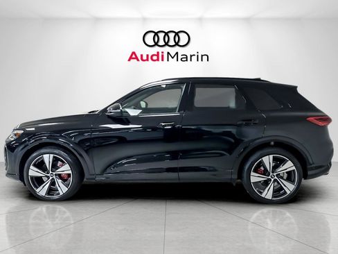 New 2025 Audi SQ5 Premium Plus image 2