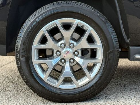 Used 2016 GMC Yukon SLT w/ Open Road Package AWD/4WD image 25