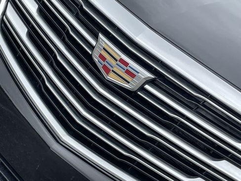Used 2018 Cadillac XT5 FWD w/ LPO, Wheel Lock Package image 32