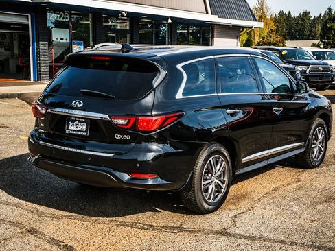 Used 2019 INFINITI QX60 Luxe w/ Essential Package AWD/4WD image 11