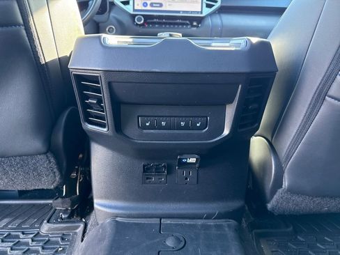 Used 2022 Toyota Tundra Platinum image 30