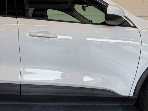 Used 2020 Ford Escape SE image 7