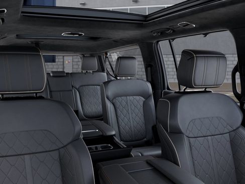 New 2026 Jeep Grand Wagoneer L Summit AWD/4WD image 34