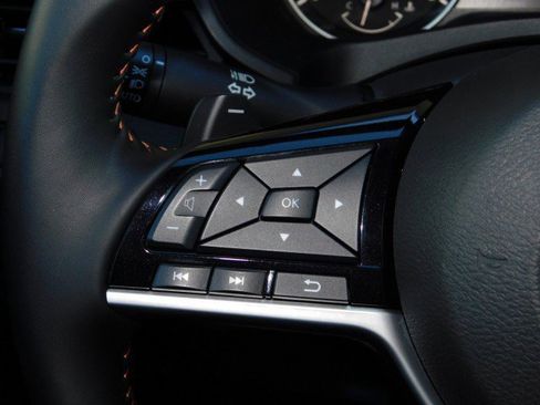 Used 2025 Nissan Altima 2.5 SR image 27