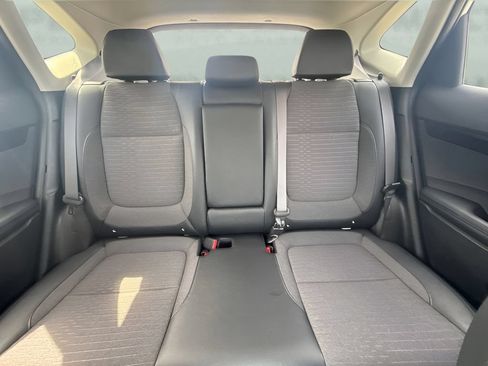 Used 2021 Kia Seltos S FWD image 10