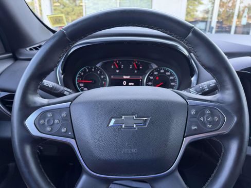 Used 2023 Chevrolet Traverse LT w/ Midnight/Sport Edition AWD/4WD image 28