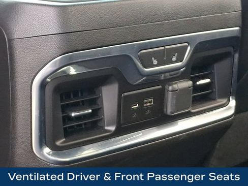 Used 2022 Chevrolet Silverado 3500 High Country w/ Technology Package AWD/4WD image 21