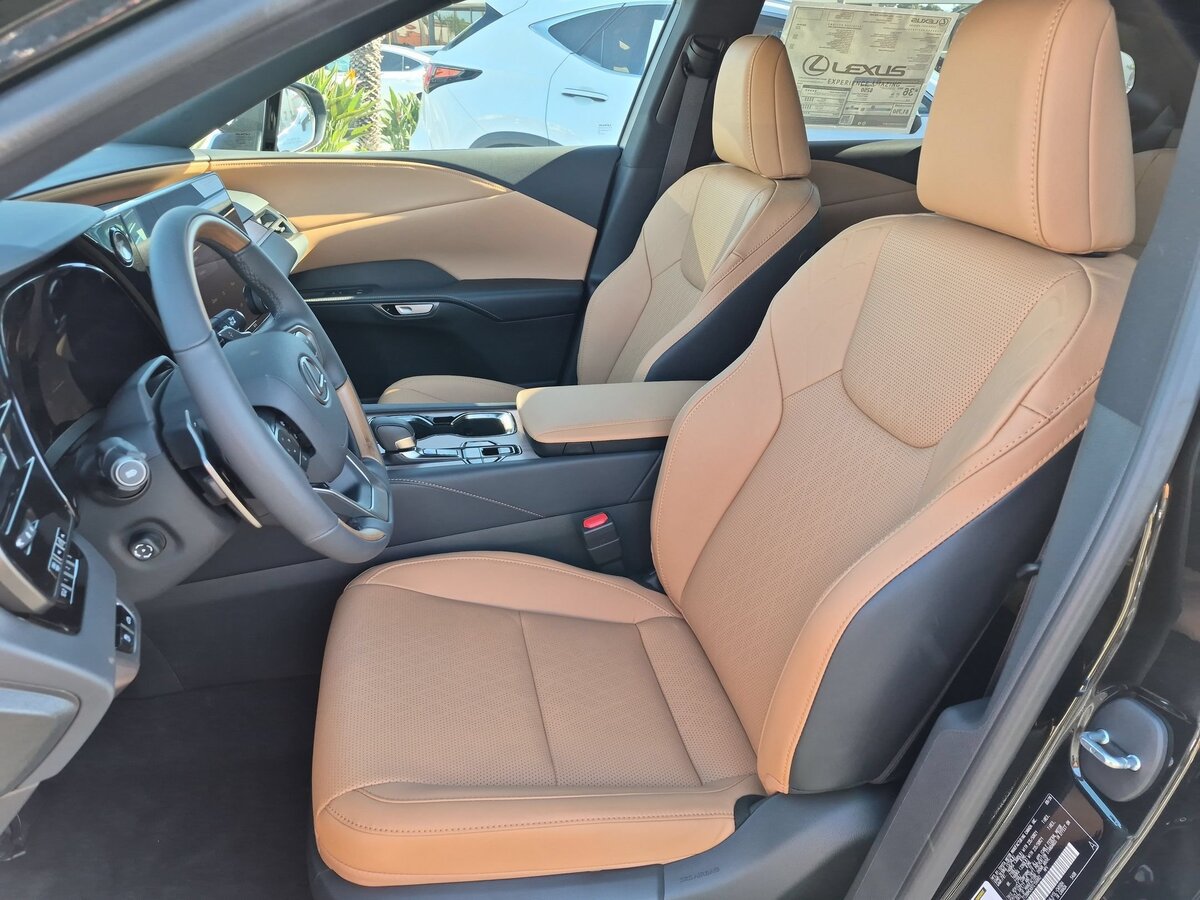 New 2026 Lexus RX 350 w/ Convenience Package AWD/4WD image 11