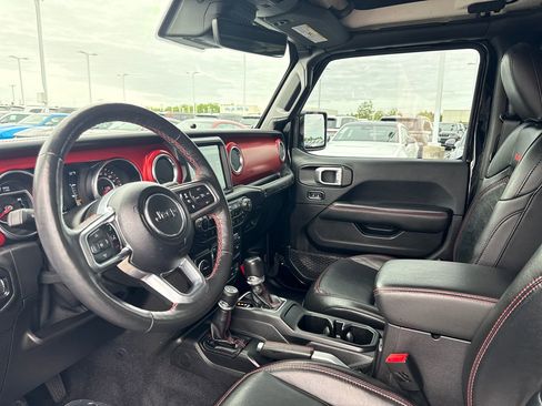 Used 2019 Jeep Wrangler Unlimited Rubicon AWD/4WD image 10
