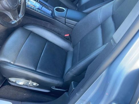 Used 2015 Porsche Panamera S RWD image 30