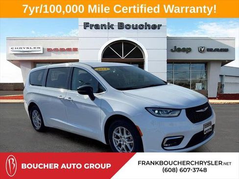 Certified 2024 Chrysler Pacifica Touring-L FWD image 1
