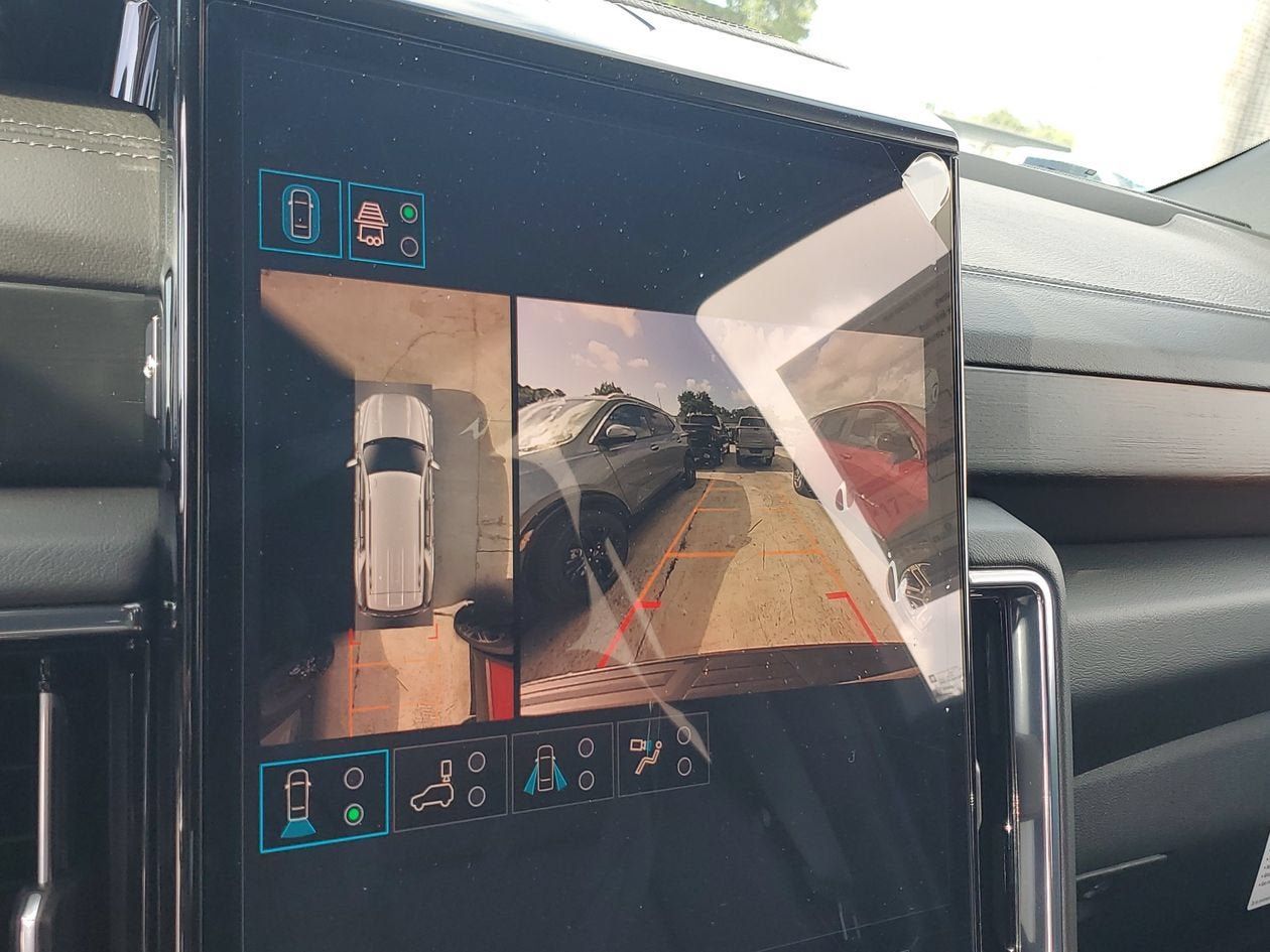 New 2026 GMC Yukon Denali RWD image 22