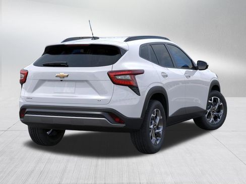 New 2026 Chevrolet Trax LT image 5