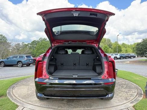 Used 2024 Chevrolet Blazer EV RS AWD/4WD image 29