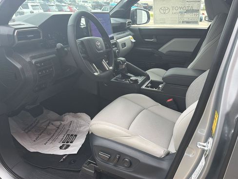 New 2026 Toyota Tacoma Limited AWD/4WD image 12