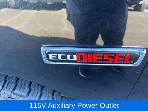 Used 2017 RAM 1500 Limited image 34