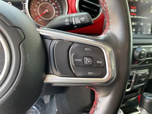 Used 2022 Jeep Gladiator Rubicon w/ LED Lighting Group AWD/4WD image 21