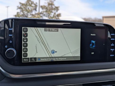 Used 2023 Hyundai Sonata SEL image 15