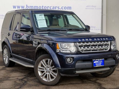 Used 2016 Land Rover LR4 HSE LUX image 2