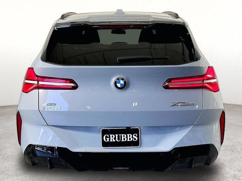 Used 2025 BMW X3 xDrive30i w/ Premium Package AWD/4WD image 6