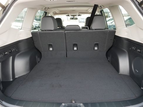 Used 2022 Subaru Forester Limited image 18