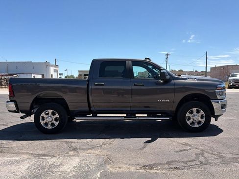 Used 2026 RAM 2500 Big Horn AWD/4WD image 5