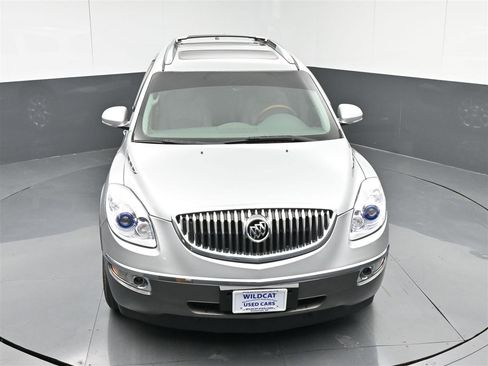 Used 2011 Buick Enclave CXL image 22