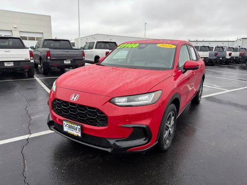 Used 2024 Honda HR-V EX-L image 2