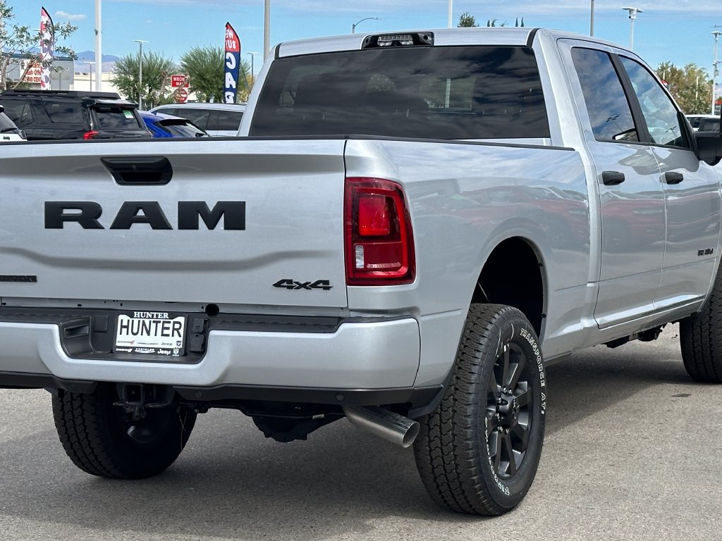 New 2026 RAM 2500 Big Horn AWD/4WD image 8