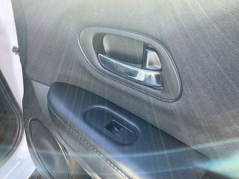 Used 2022 Honda HR-V Sport image 23