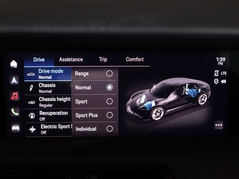 Used 2024 Porsche Taycan 4S image 19