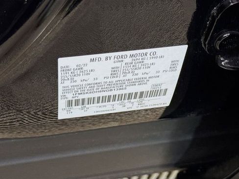 Used 2022 Ford Explorer XLT w/ Equipment Group 202A image 33