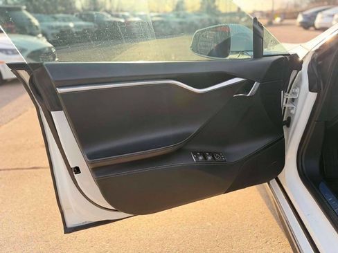 Used 2016 Tesla Model S 85D image 14