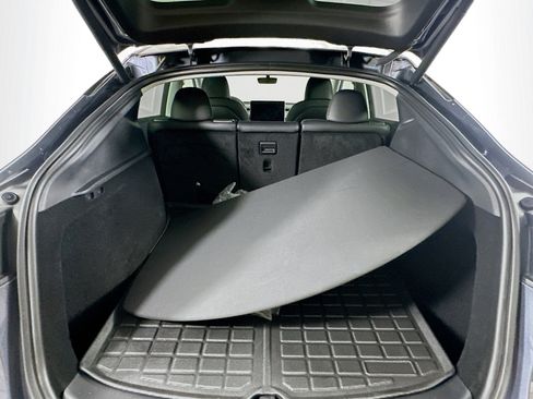 Used 2023 Tesla Model Y Long Range image 28