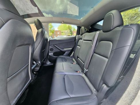 Used 2023 Tesla Model Y Long Range image 62