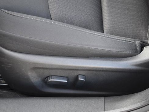 Used 2024 Nissan Altima 2.5 SV image 23