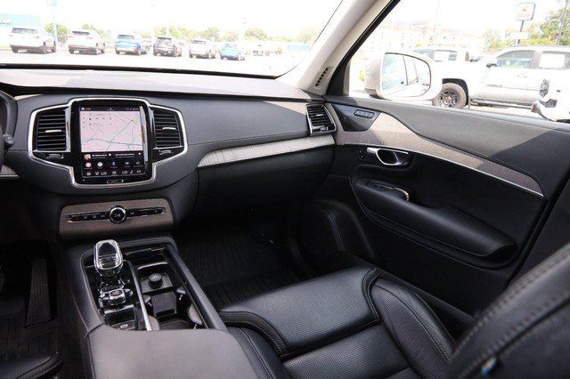 Used 2023 Volvo XC90 B6 Ultimate w/ Protection Package Premier AWD/4WD image 31