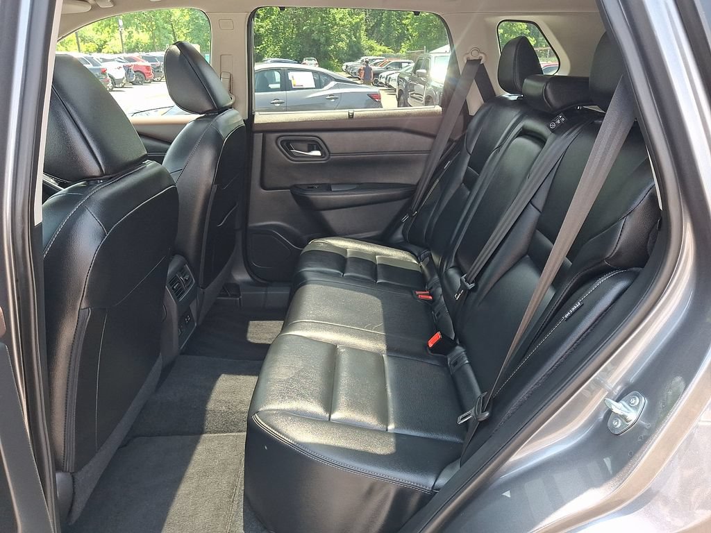 Certified 2023 Nissan Rogue SL w/ SL Premium Package AWD/4WD image 11