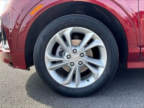 Used 2023 Buick Encore GX Select w/ Sport Touring Package image 2