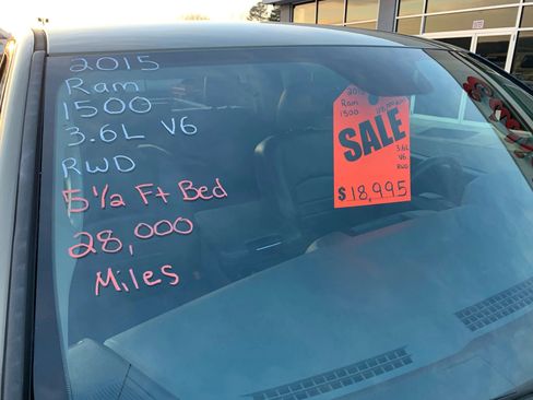 Used 2015 RAM 1500 Tradesman image 3