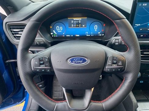 Used 2023 Ford Escape ST-Line Select w/ Tech Pack #2 image 10