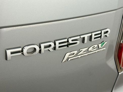 Used 2014 Subaru Forester 2.5i Limited w/ Popular Package #2 AWD/4WD image 26