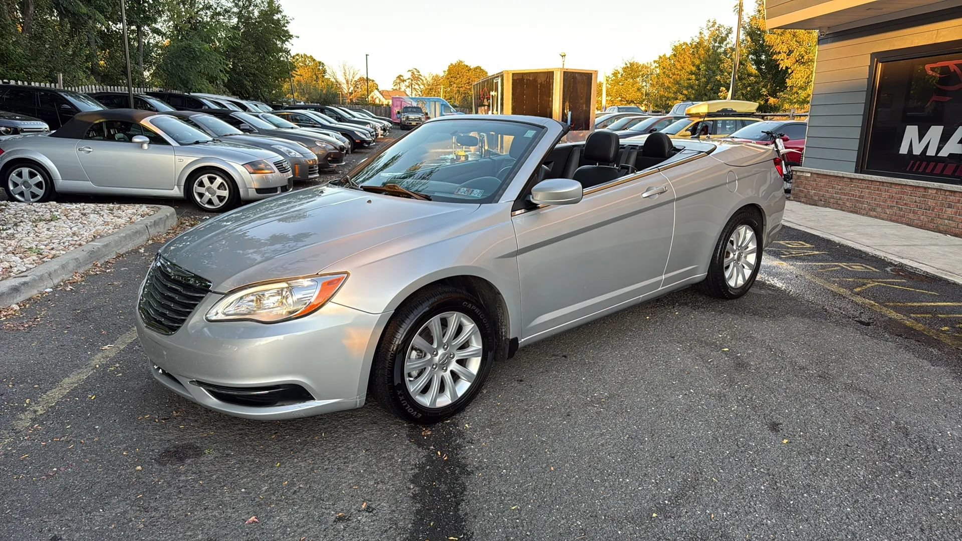 Used 2012 Chrysler 200 Touring FWD image 37