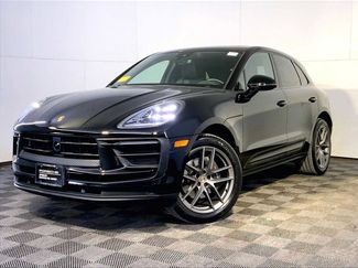 Certified 2024 Porsche Macan video 1