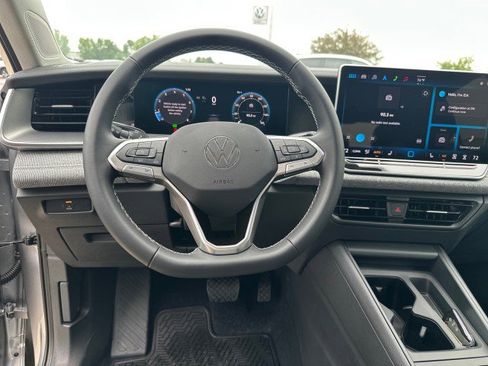 New 2025 Volkswagen Tiguan S image 13